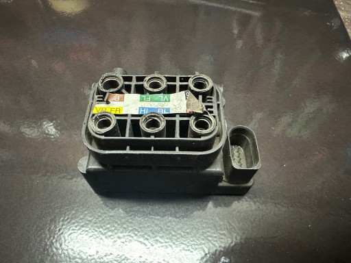 ВОЗДУХОРАСПРЕДЕЛИТЕЛЬ, AIRMATIC STRIP MERCEDES A2513200058