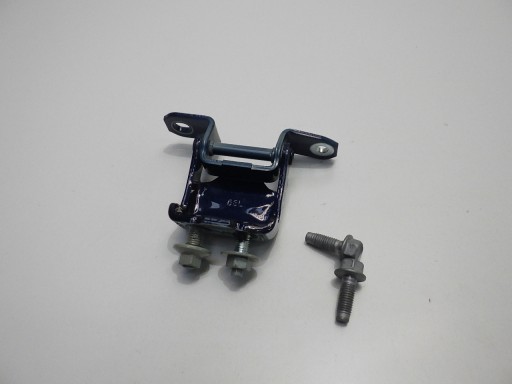 68L - SX4 S CROSS 2022 НОВА ДВЕРНА ПЕТЛЯ ПРАВА ЗАДНЯ ВЕРХНЯ