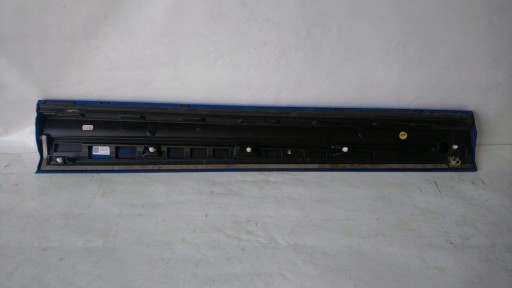 moulding lower door right front AUDI Q2 81A853960B