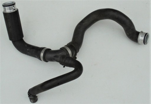 2035015582 2038323994 - MERCEDES C W203 LIFT 07 R 1.8 шланг для воды