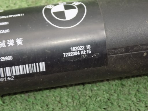 BMW X3 F25 ammortiseur du capot 7232004