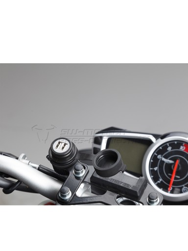 Подвійний USB-порт SW-MOTECH з кабелем 2000mA 12V