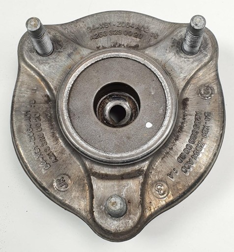 A2053230020 A2533230020 - Крепление переднего амортизатора mercedes w205