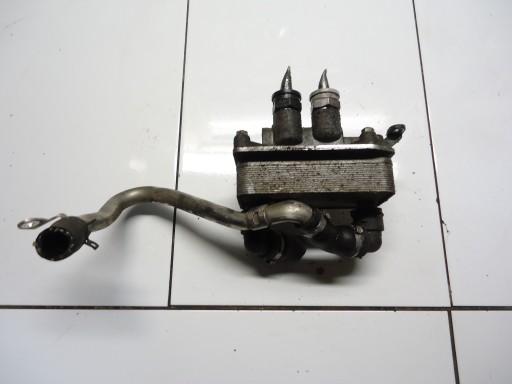 MERCEDES W205 2.0CDI radiator oil A0995006300