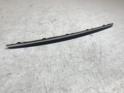 Garniture moulure decorative MERCEDES W251 R-KLASA A2516800592