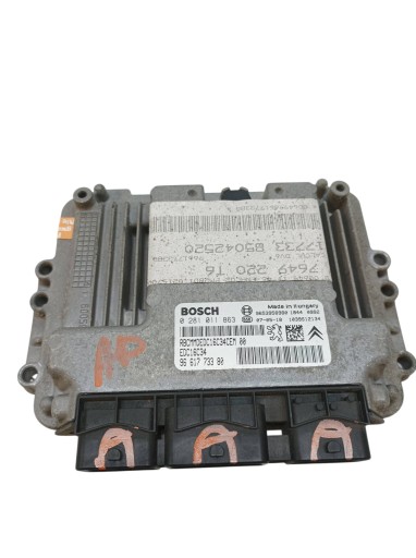 Bedienteil DES MOTORS 0281011863 9661773380 1.6 HDI 90KM Peugeot 307 und