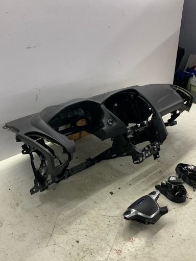 dashboard cockpit console airbag tension belts KOMPLET FORD FOCUS MK3 2013 KOMBI