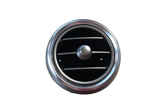 MERCEDES W205 вентиляційна решітка 2058300301