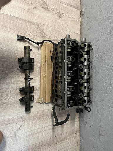 Audi a3 8p vw golf головка насоса форсунок вали 2.0 bkd 03g103373a