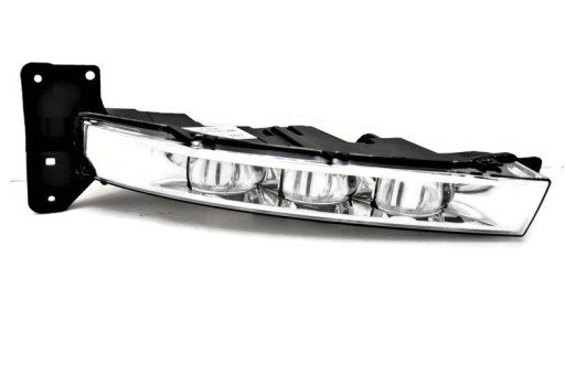 ZDG2004R(K)-SL - DODGE CHARGER ОТ 2015-ГАЛОГЕН ПРАВЫЙ СВЕТОДИОДНЫЙ DRL НОВЫЙ