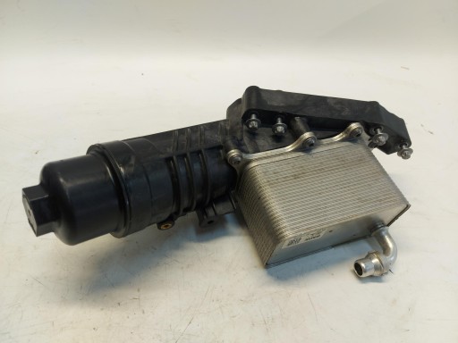 BMW G20 LIFT m340xd poklopač filtera ulja 8586674