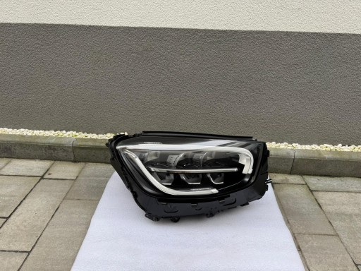 light right Mercedes GLC LIFT High Performance LED 2022