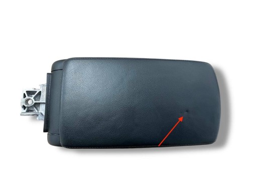 bracciolo tunelu srodkowego Audi A6 C6 2006 4F0864245R