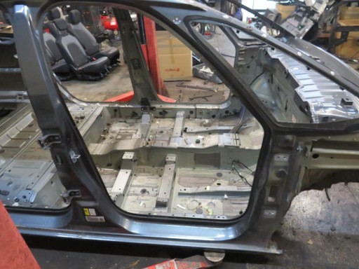 Поріг права стійка C4 GRAND Picasso II