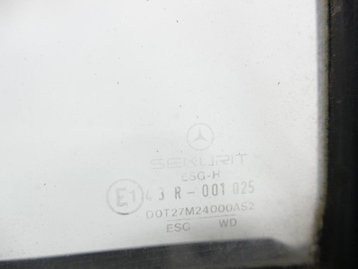 MERCEDES S W126 300 SE OKNO TROJKAT pravý záď A2046701212