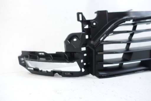 grid grille of a bumper front RENAULT CLIO 4 IV LIFT 2016-2019 622541048R
