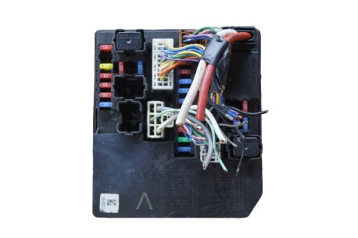 284B75X30A, - Блок предохранителей nissan navara 284b75x30a