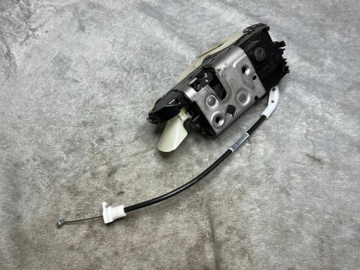 Peugeot 208 2008 lock left front front 9688080080 !J