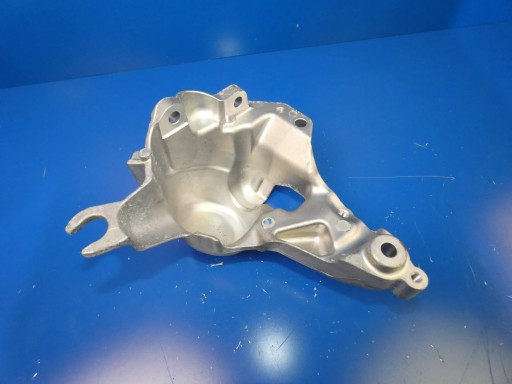 Mercedes C KLASA C205 W205 1.5 CGI holder cover cover POMPY
