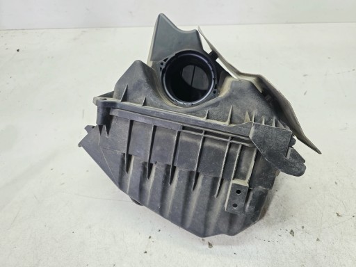 luftfiltergehäuse AUDI A4 B7 2.0 TFSI 03G133835A