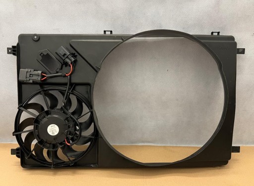 FORD52 - КОРПУС + ВЕНТИЛЯТОР РАДИАТОРА FORD TRANSIT MK8 16- 97133841/1