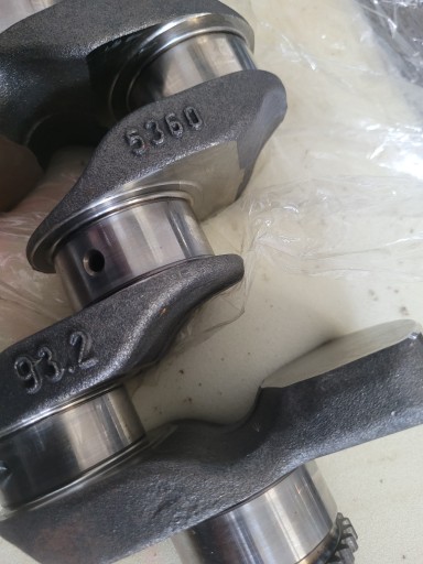 VOLVO S90 II V90 V70 XC90 T5 КОЛЕНВАЛ 31375358