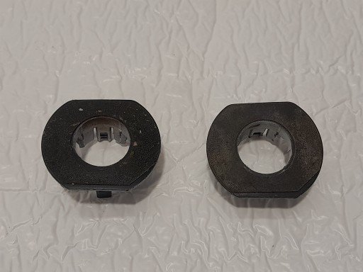 AUDI A4 A5 KOSZYK Halter des Sensors PDC 8W0919268B