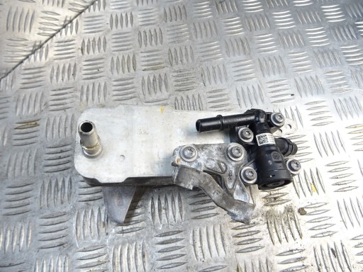 BMW X3 G01 olejový chladič 8607237 2.0 B