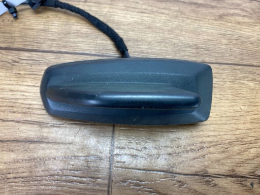 antenna GPS (pletwa) rekin Cadillac Escalade IV 2015+