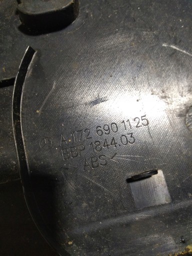 Couverture tablier moteur SLUPKA Jupes Gauche MERCEDES SLK W172 R172