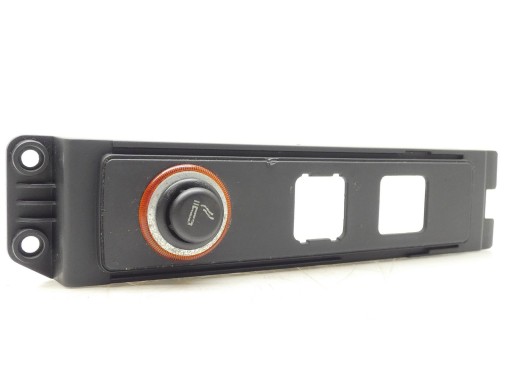 PANEL adapter ZAPALNICZKI ZAPALNICZKA TUNELU SEAT EXEO 3R0863284