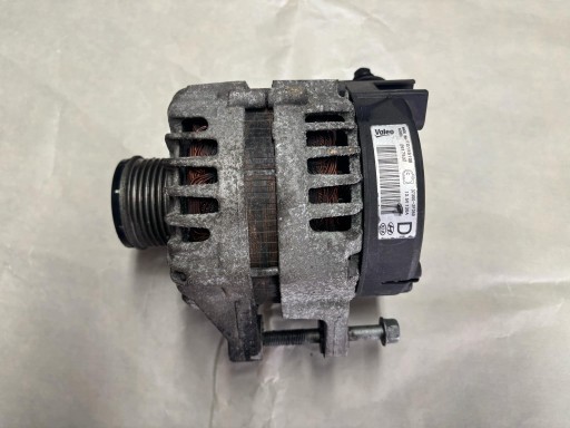 Генератор hyundai tucson ii iii kia sportage iv 2.0 crdi 37300-2f350