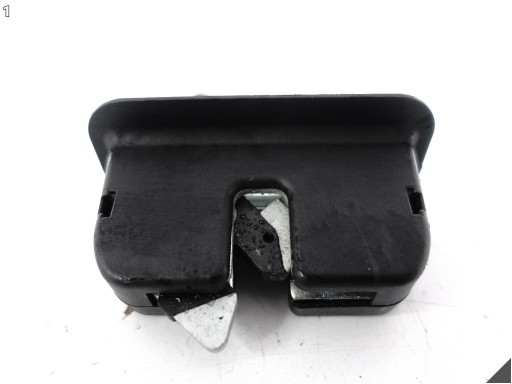 BMW M8 F91 F92 8 G14 G15 18- mechanism lock cover seat seat rear part right