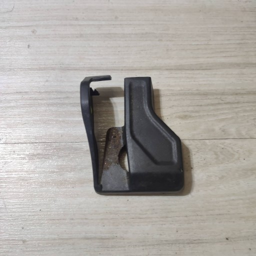 Blende Abdeckung szyny hinten kanapy Peugeot Rifter 9829534880