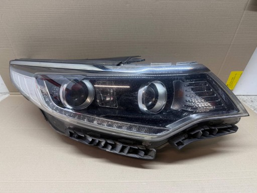 light REFLEKTOR right front XENON KIA OPTIMA IV 92102-D4280 2015