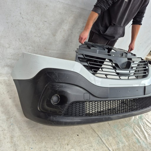 RENAULT TRAFIC III 3 14-21 bumper front front grill cover 620223380R