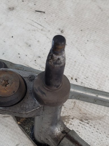 Wischergestänge vorne OE 3G1955023C VOLKSWAGEN PASSAT B8 KOMBI 15r.