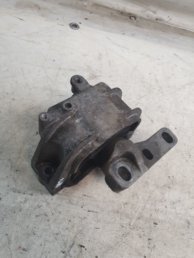 holder engine mount OE 1K0199262AL SEAT TOLEDO III 1.6B 05r.