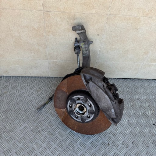 SWING FRONT LEFT MERCEDES GLC W253 2017 ROK 2.2 CDI