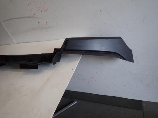 moulding of a bumper front FORD RANGER III LIFT 2015- EB3B-17C831-F