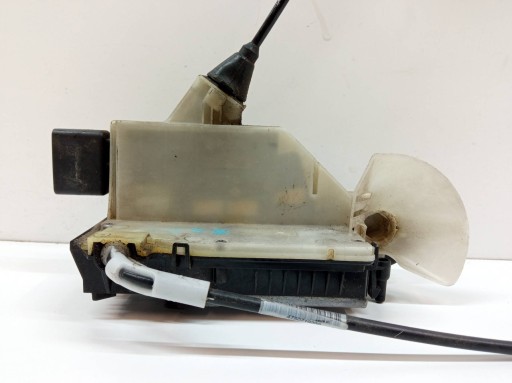 lock door left front 9688080080 Peugeot 2008 and (2013-2019)