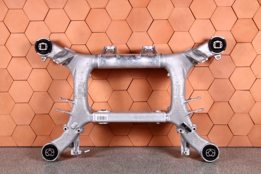 BMW G30 G11 G12 G16 axle beam subframe sider axle beam rear part rear 6861201 12625 km !!