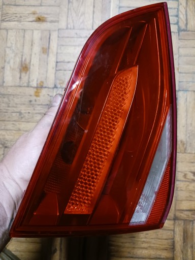 8K5945093 a4 b8 sedan przedlift left light to the bonnet