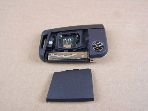 Volkswagen Tiguan II 5NA key pilot scyzoryk 5G6959752DQ