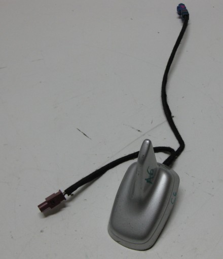 AUDI A6 C6 2.7 TDI 07R ANTENA dach REKIN 4F9035503B LY7W