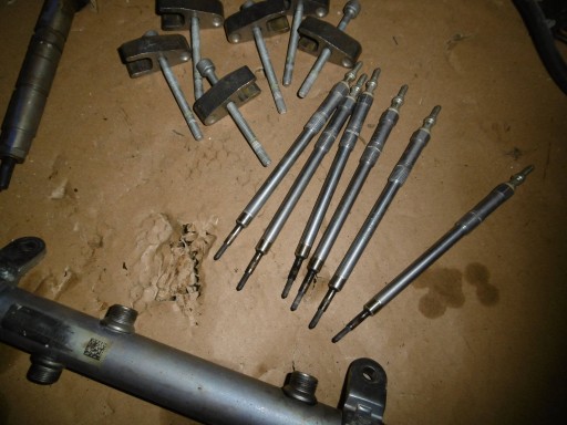 642 159 - Mercedes-benz s w221 2012 свічка розжарювання