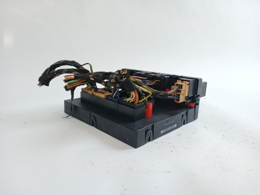 VW PASSAT B6 module unité de commande électronique uce BORDNETZ 3C0937049E