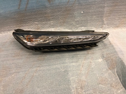 HYUNDAI KONA light right DRL LED right 92208-J9000 nr.00
