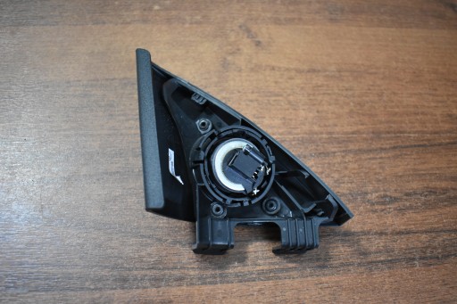 IDEALNA cover TROJKAT speaker door right MERCEDES W213 1