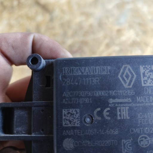 Radar tempomatu aktywnego Renault Clio V 284471113R